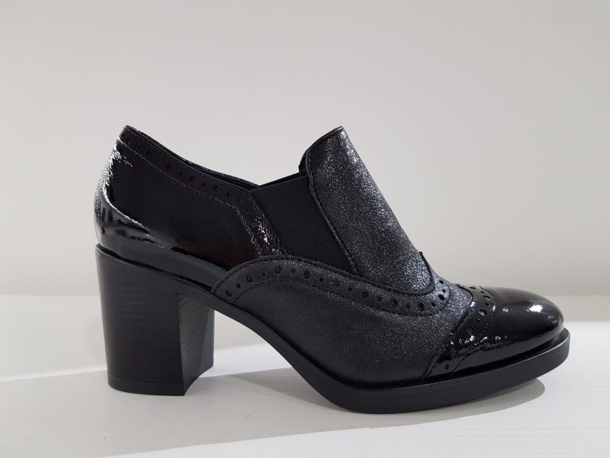 Scarpa con tacco e plateau donna - Igi&Co